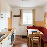 Haus Steger * فلاخاو