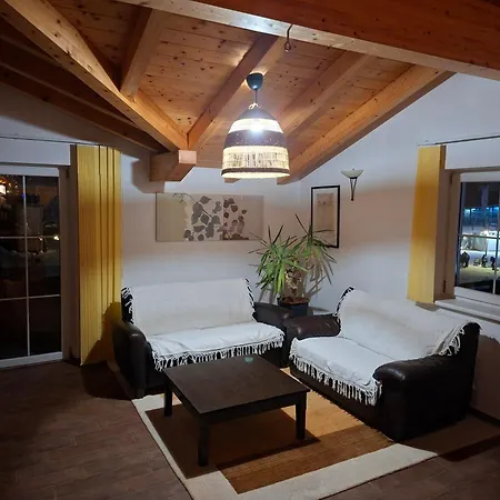 Haus Steger דירה פלאכאו